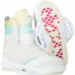 Liquid Force Virago Wakeboard Package W/ Vida 6X Boots - 2023 -Surf Edge Shop IMG 6327 52488.1671651280