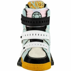 Slingshot Copycat Women's Wakeboard Boots - 2023 -Surf Edge Shop Slingshot 2023 Copycat Womens Wakeboard Boot Front 16726.1661177448