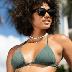 Ron Jon Juniors Sacramento Super Rib Tri Bikini Top -Surf Edge Shop d800x800 13210293321 forest green ronjon juniors sacramento super rib tri bikini top lifestyle 1